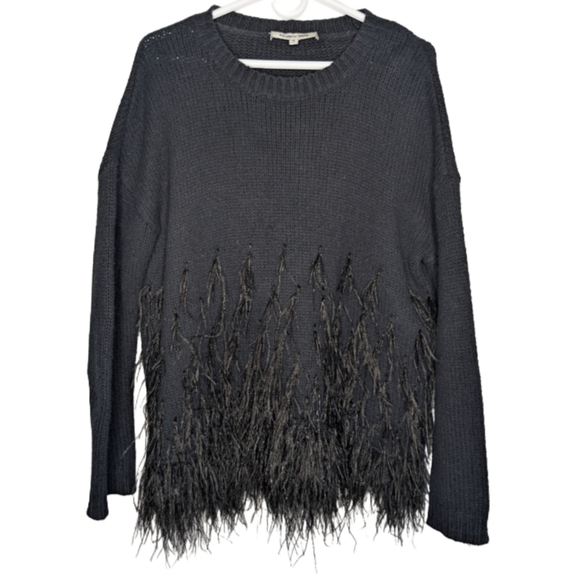 Elizabeth and James Women's Medium Black Knit Long Sleeve ostrich Feather trim‎ - Picture 1 of 3